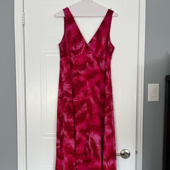 Beautiful summer dress perfect for an event - Picture 1 of 3